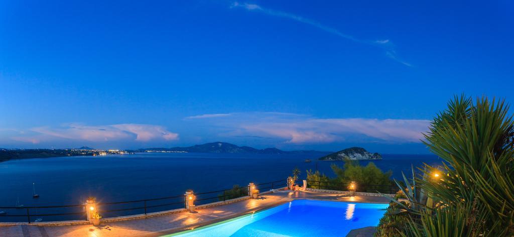 Villa Akros And Suites Keri Екстериор снимка